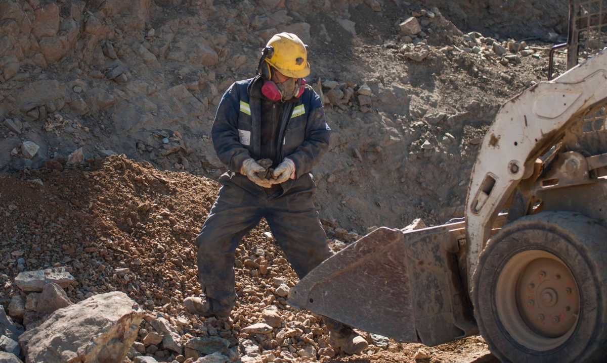 ENAMI garantiza a pequeños mineros que seguirá comprando sus productos