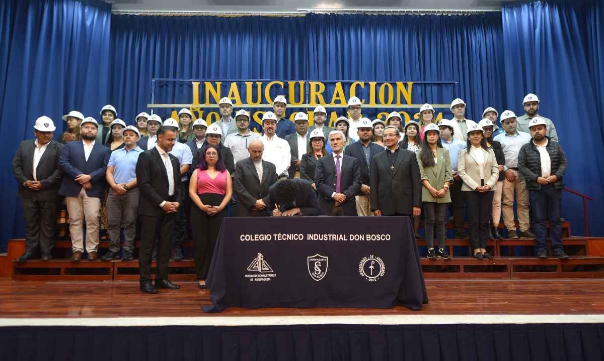 Más de 60 empresas comprometidas con la educación técnico profesional en la región de Antofagasta