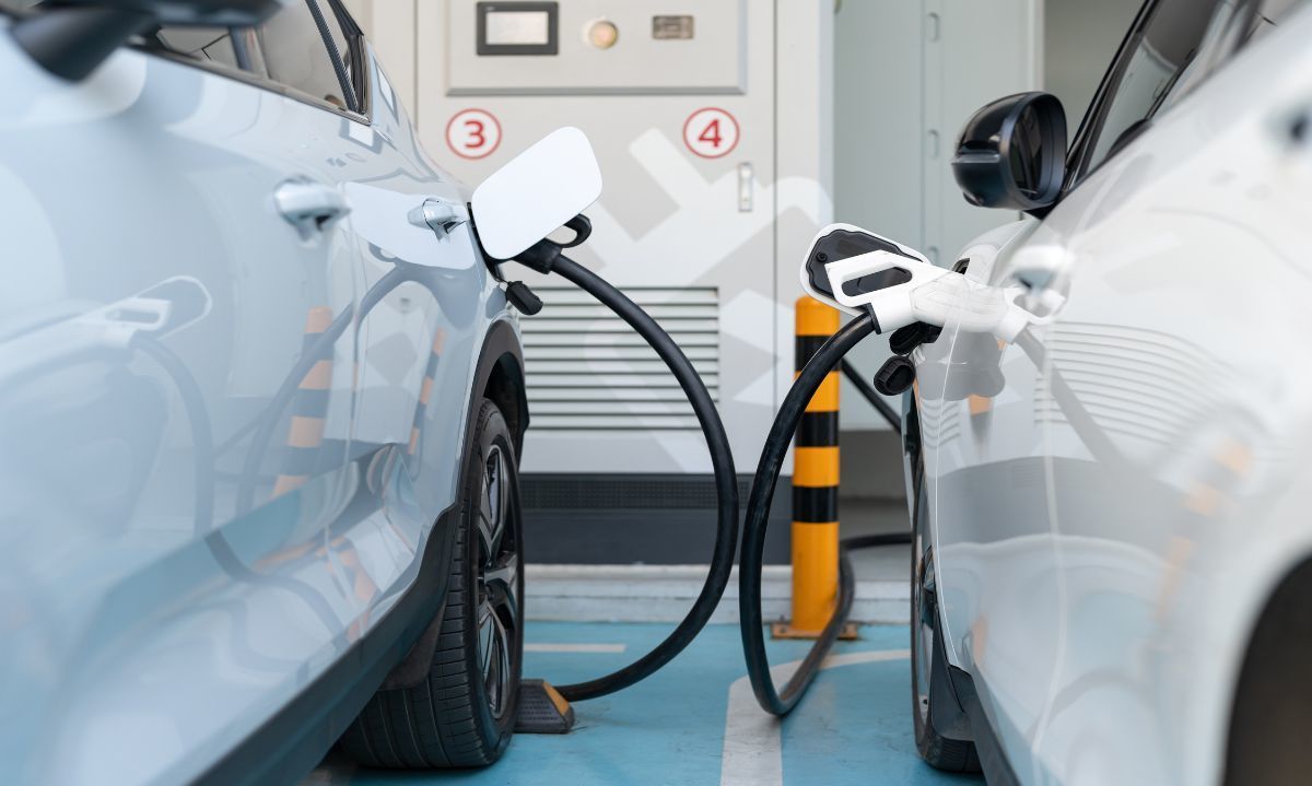Ventas de vehículos eléctricos crecen en un 25% a nivel mundial en 2024 