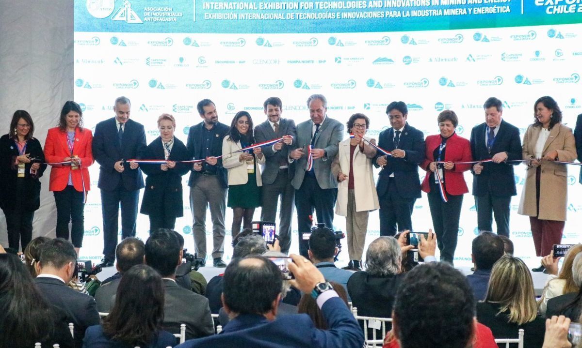 Ministra Williams en Exponor 2024: “El desarrollo de esta industria debe ir aparejado de una minería más sostenible”