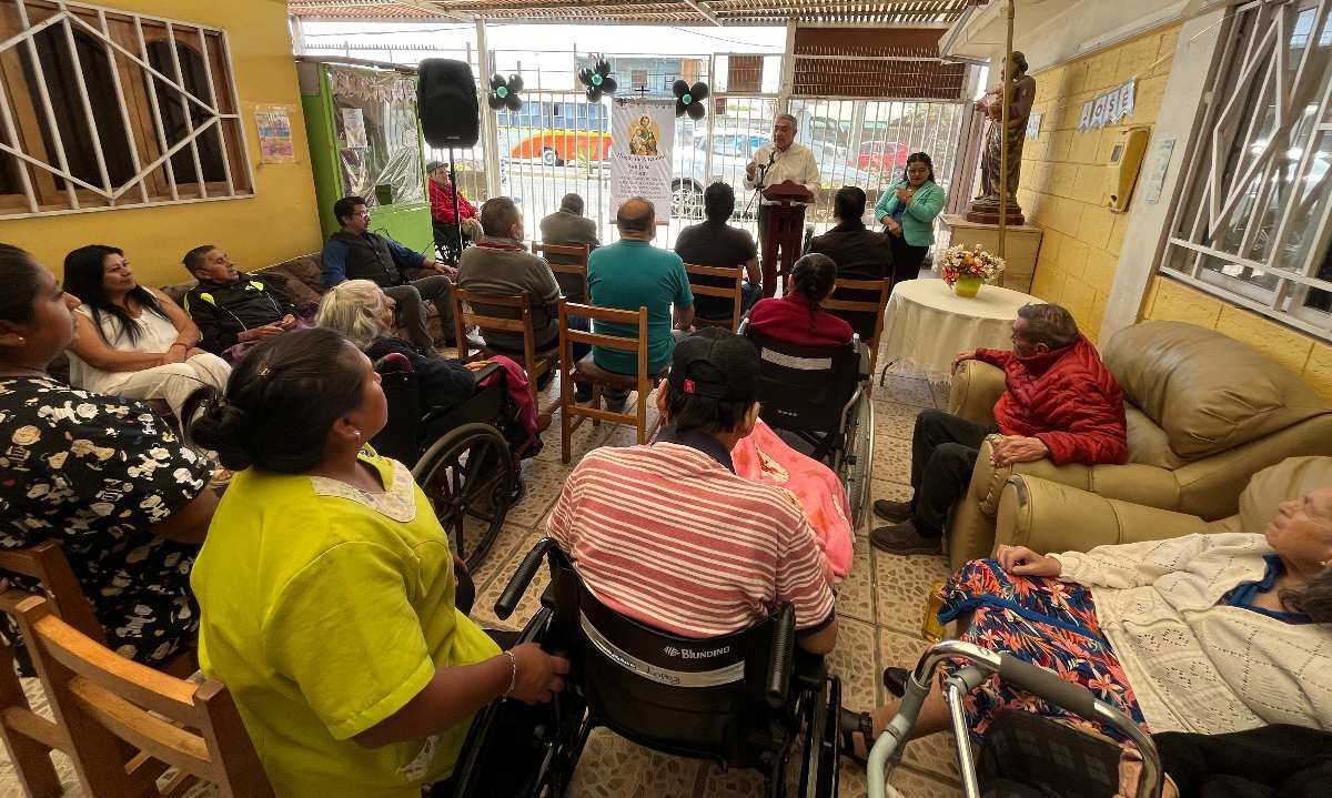 Hogar de Ancianos San José de Calama remodeló espacios 
con voluntariado de trabajadores de El Abra