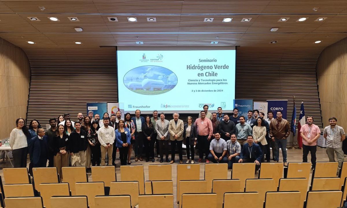 Expertos llaman a fomentar colaboraciones interdisciplinarias e intersectoriales para avanzar en hidrógeno verde en Chile