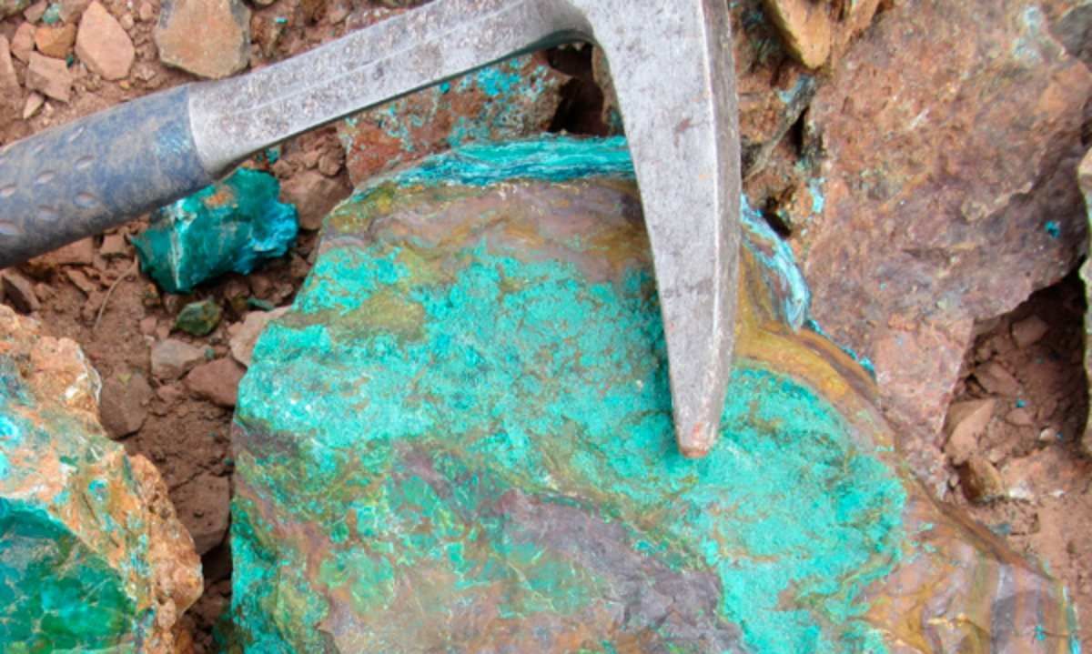 Participa en el Seminario "Minerales Estratégicos: El Nuevo Impulso de la Minería en Chile"