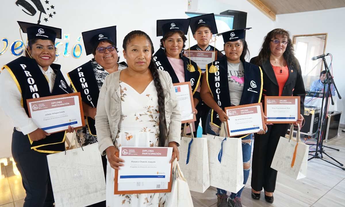 56 adultos de Alto El Loa, Ollagüe y Tocopilla culminaron estudios de enseñanza media