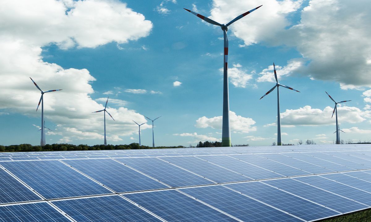 Aumento del 231%: Inversiones en renovables alcanzaron cifra récord en 2024