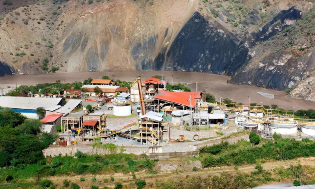 Perú: Minera Poderosa no descarta explotar cobre en sus futuros proyectos