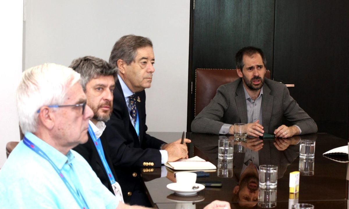 Profundizan en estrategias para atraer inversiones a Atacama