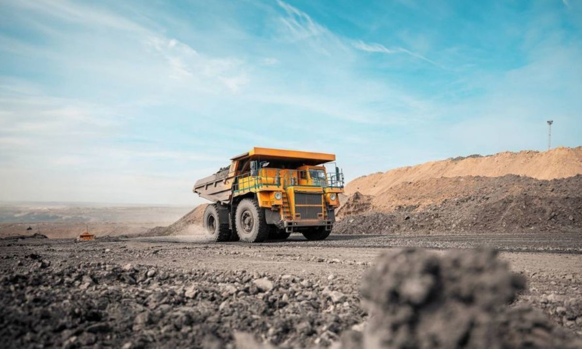C34 T02: ¿Cómo se visualiza la inversión privada y la estatal en la minería?