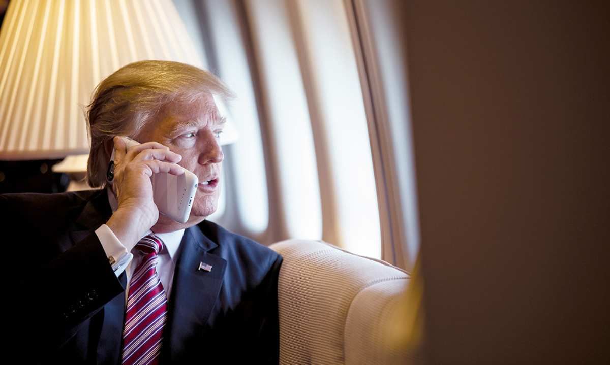 El oro alcanza un nuevo máximo histórico tras la imposición de aranceles por parte de Trump