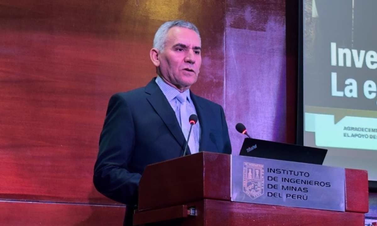 De Vinatea: Hay que atraer inversiones, pero a las mejores, que planteen un desarrollo sostenible