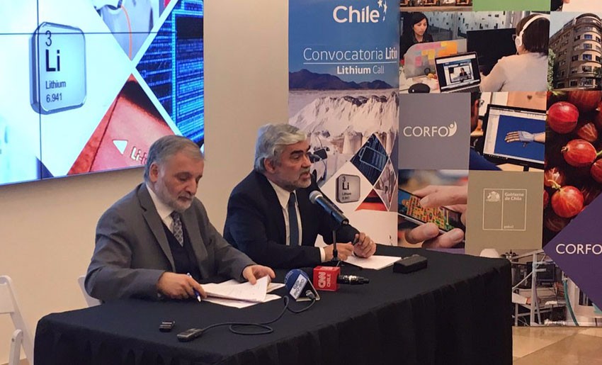 Empresas de 6 países y de Chile compiten por el litio: Definición será en enero