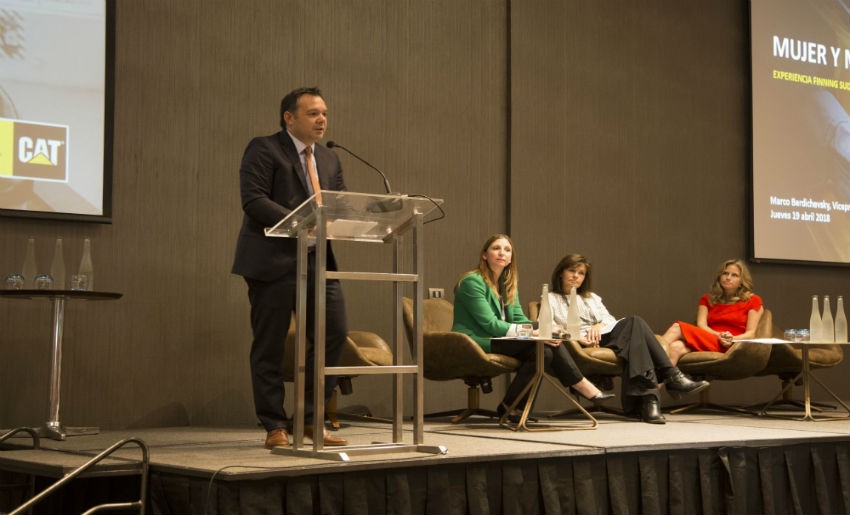 Destacada participación de Finning en  seminario de “Mujer y Minería”