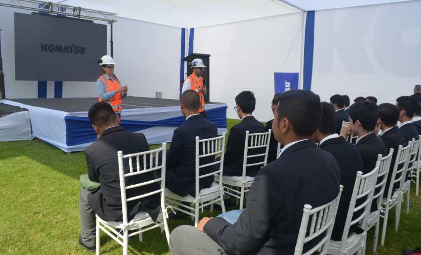 Komatsu inauguró programa Puertas Abiertas en Antofagasta