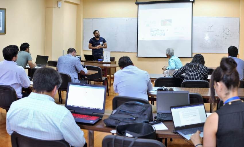 Centro Nacional de Pilotaje recibe primeras ideas de empresarios locales