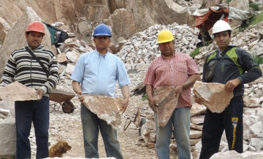 SEREMI de Minería de O'Higgins capacita a artesanos de Piedra Rosada