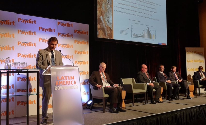 Subsecretario Terrazas anticipa política para potenciar la exploración en congreso internacional