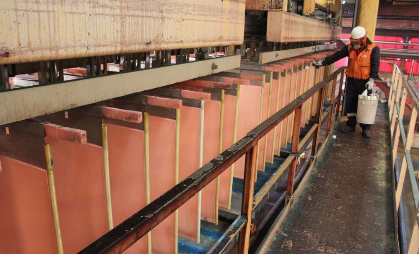Cobre en alza: Cochilco eleva otra vez proyección del precio para 2017 y 2018