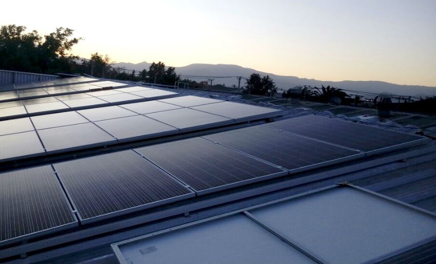 Planta de reciclaje en Lampa cubre el 100% de sus procesos usando paneles solares