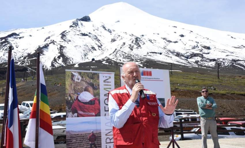 Gobierno presenta nuevo protocolo nacional de emergencias volcánicas