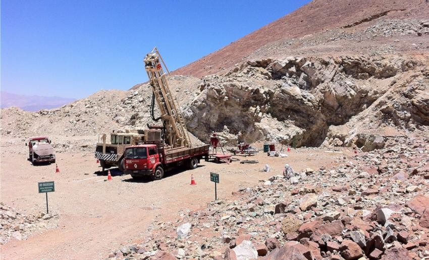 Inician exploración de proyecto de cobre y oro cercano a Salvador